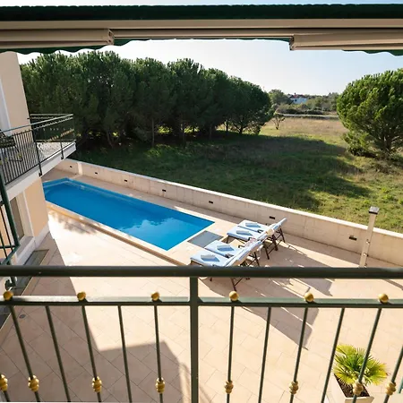 Ljubica 4* Zaton (Zadar)