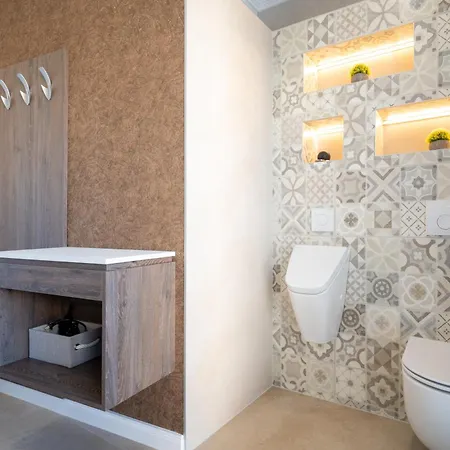 Bed & Breakfast Ljubica 4*