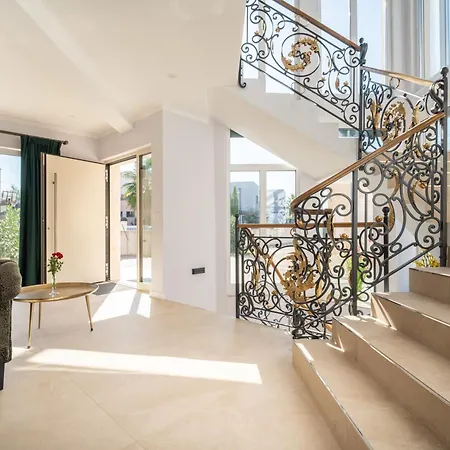 Bed & Breakfast Ljubica 4*