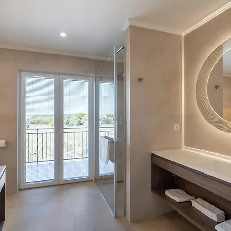 Bed & Breakfast Ljubica 4*