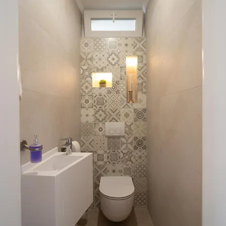 Ljubica Zaton (Zadar)