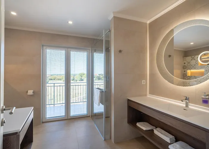 Bed & Breakfast Ljubica 4*