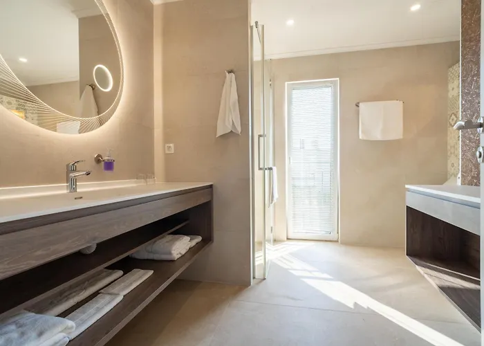 Bed & Breakfast Ljubica 4*