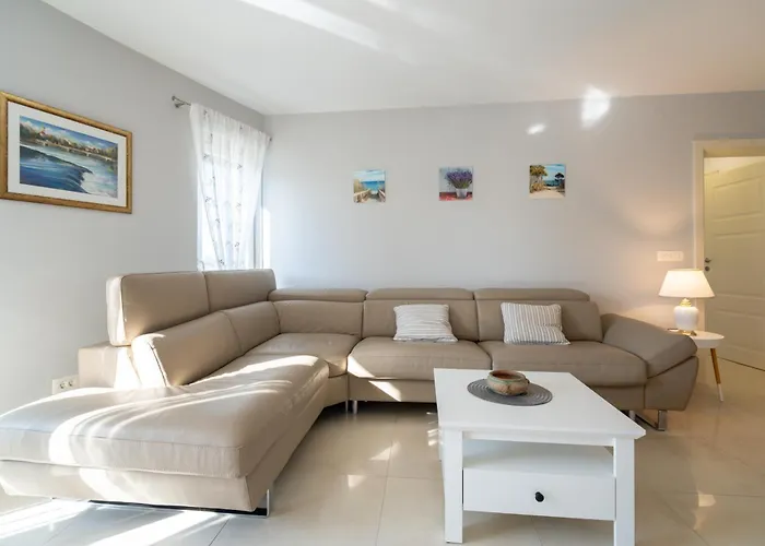 Ljubica Bed & Breakfast